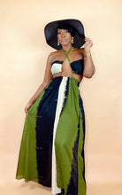 Load image into Gallery viewer, JUNGLE FEVER MAXI DRESS