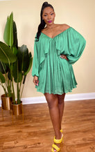 Load image into Gallery viewer, EFFORTLESS CHIC DRESS (GREEN)