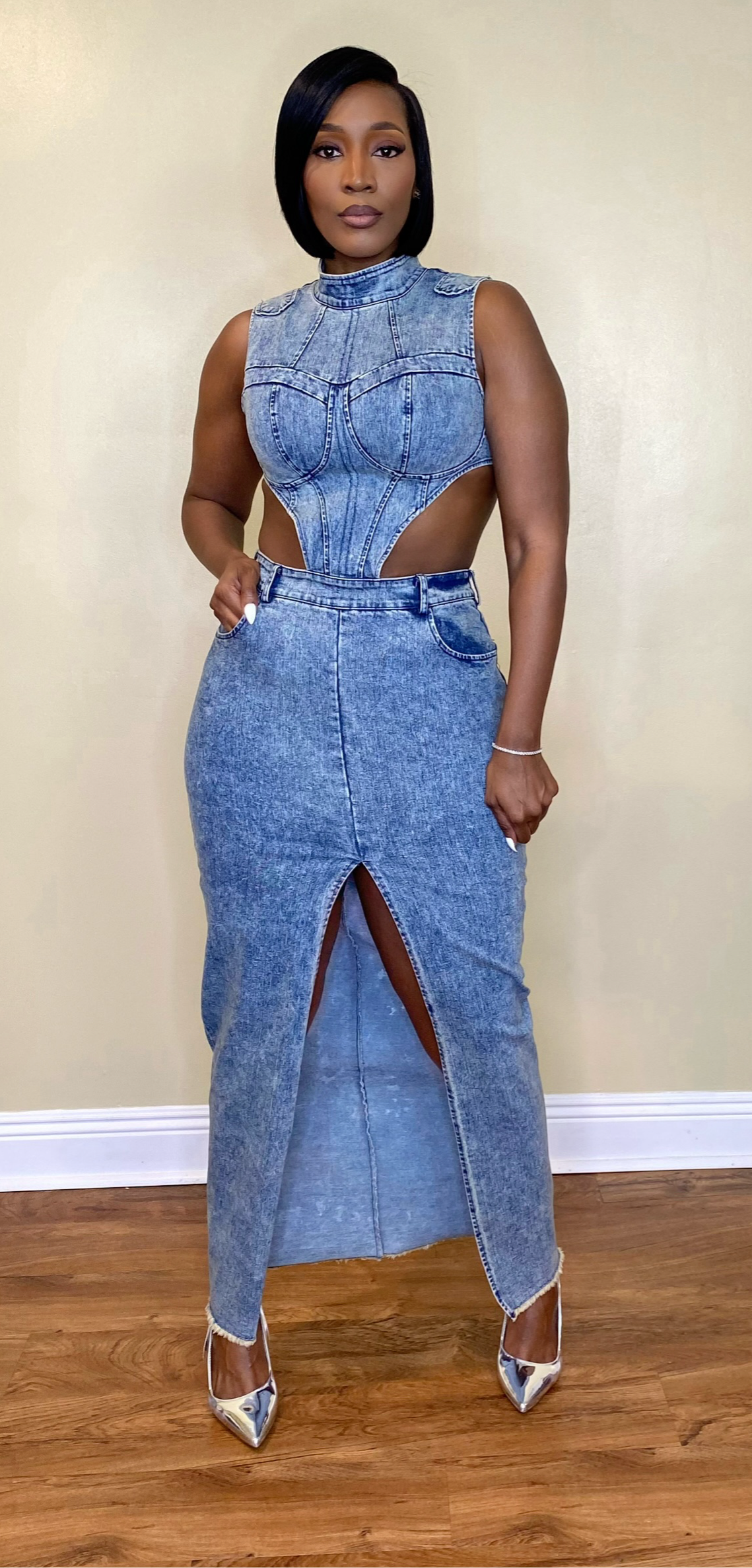 HIGH NECK CUTOUT MAXI DRESS – Sugar N Spice Boutique