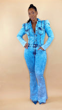 Load image into Gallery viewer, DATE READY DENIM JUMPSUIT (STONE WASH)
